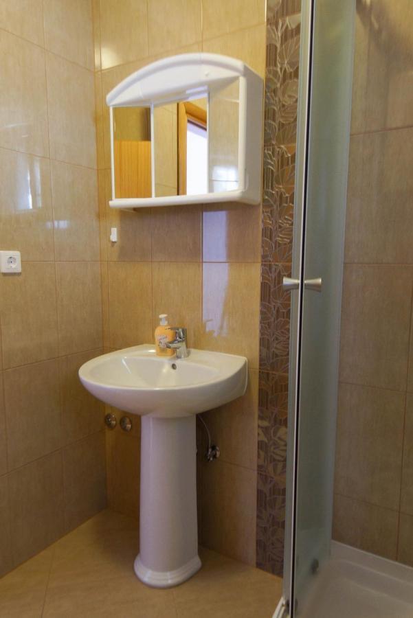 Ferienwohnung Mima Sveti Juraj Exterior foto